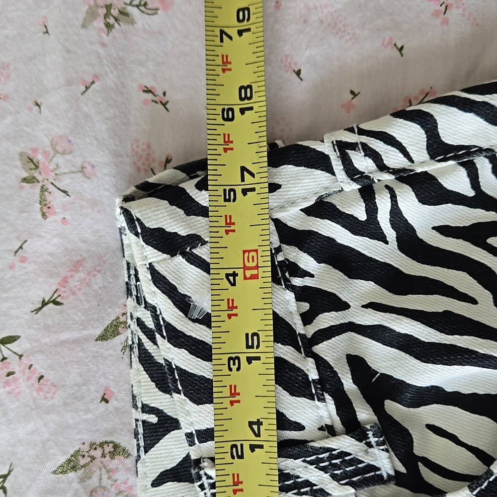 Zebra Print Chico's Pants - Picture 5 of 8